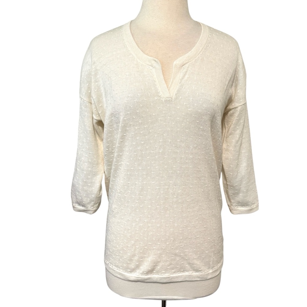 Faconnable  1Nobu Off-White Textured Linen Knit Notch V Neck Top